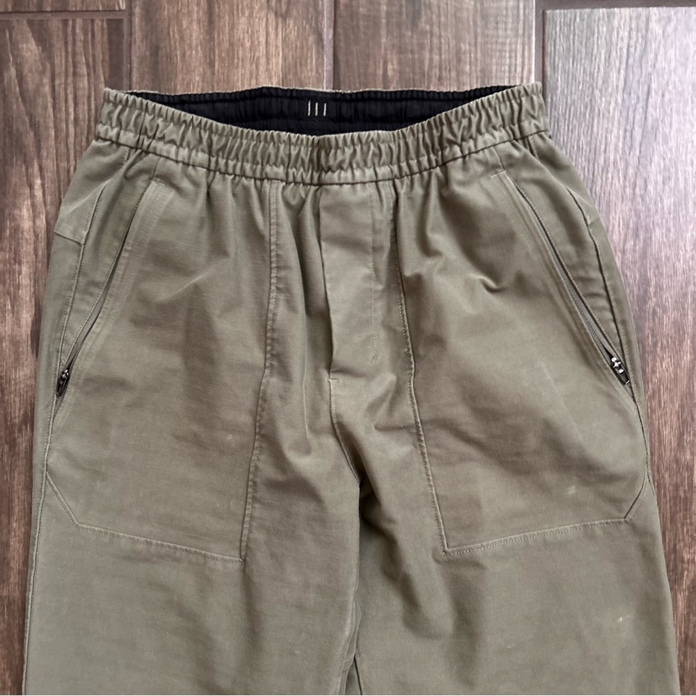 Lululemon Mens Utilitech Pull-On Classic-Fit Pant in Carob Brown Green Sz XS - Picture 4 of 8